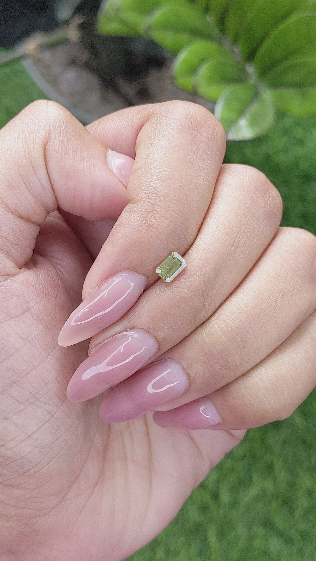 0.54 Ct. Chrysoberyl from Ceylon (Sri Lanka) Size Video