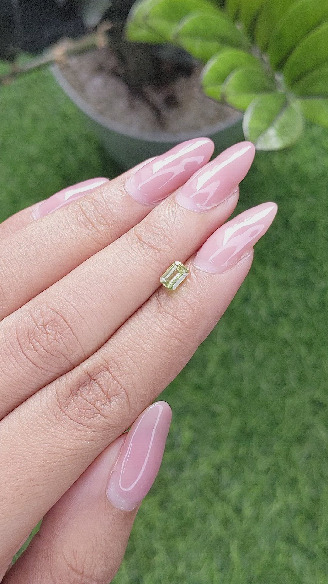 0.54 Ct. Chrysoberyl from Ceylon (Sri Lanka) Size Video