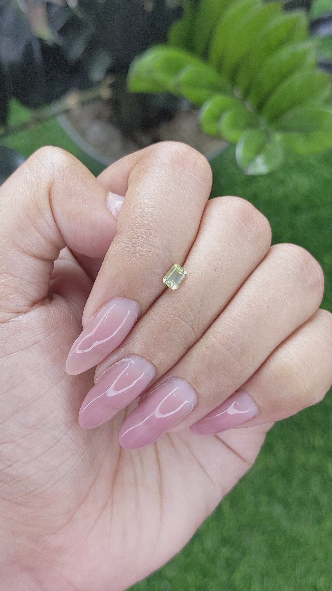 0.42 Ct. Chrysoberyl from Ceylon (Sri Lanka) Size Video