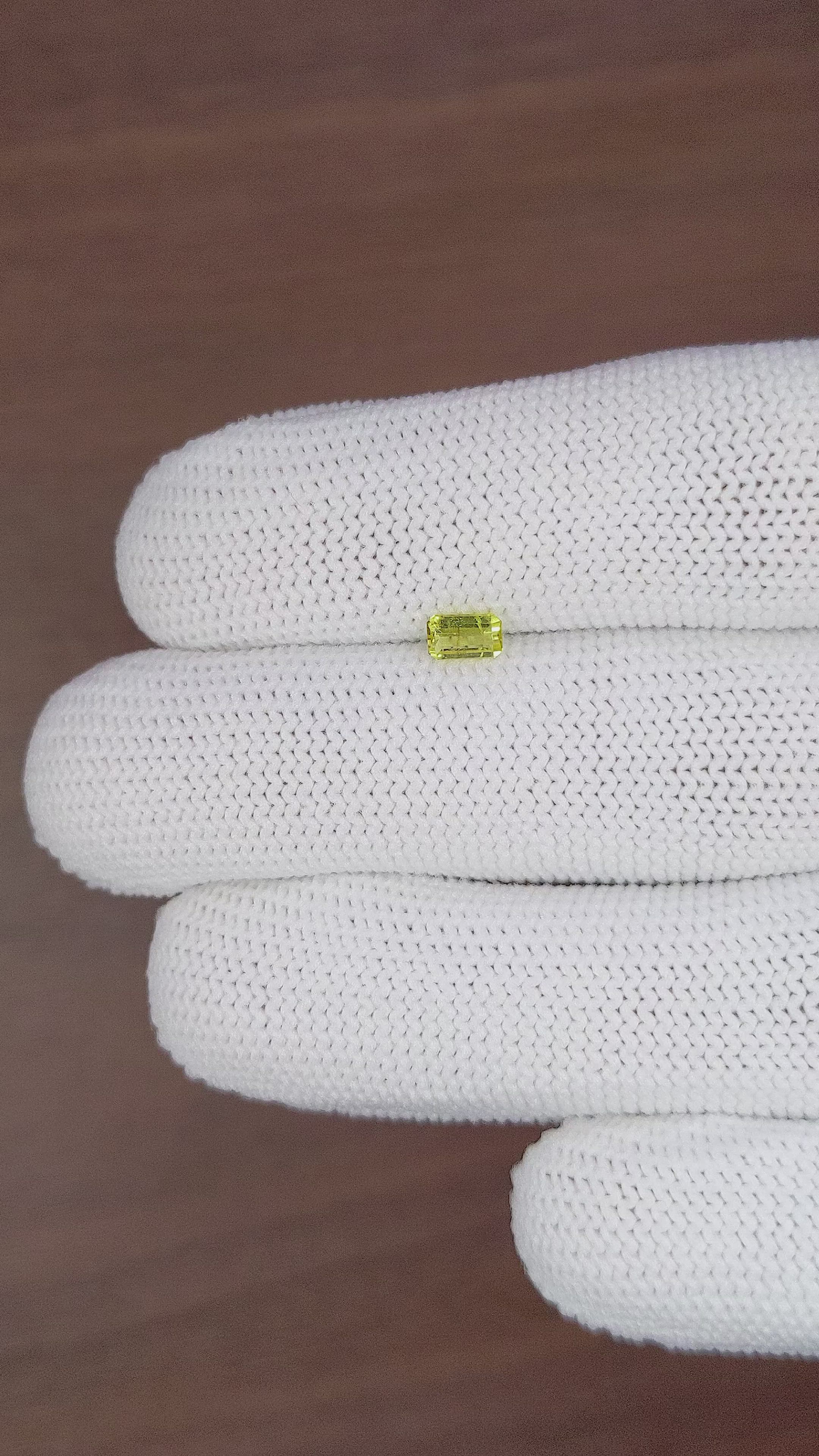 0.39 Ct. Chrysoberyl from Ceylon (Sri Lanka) Size Video