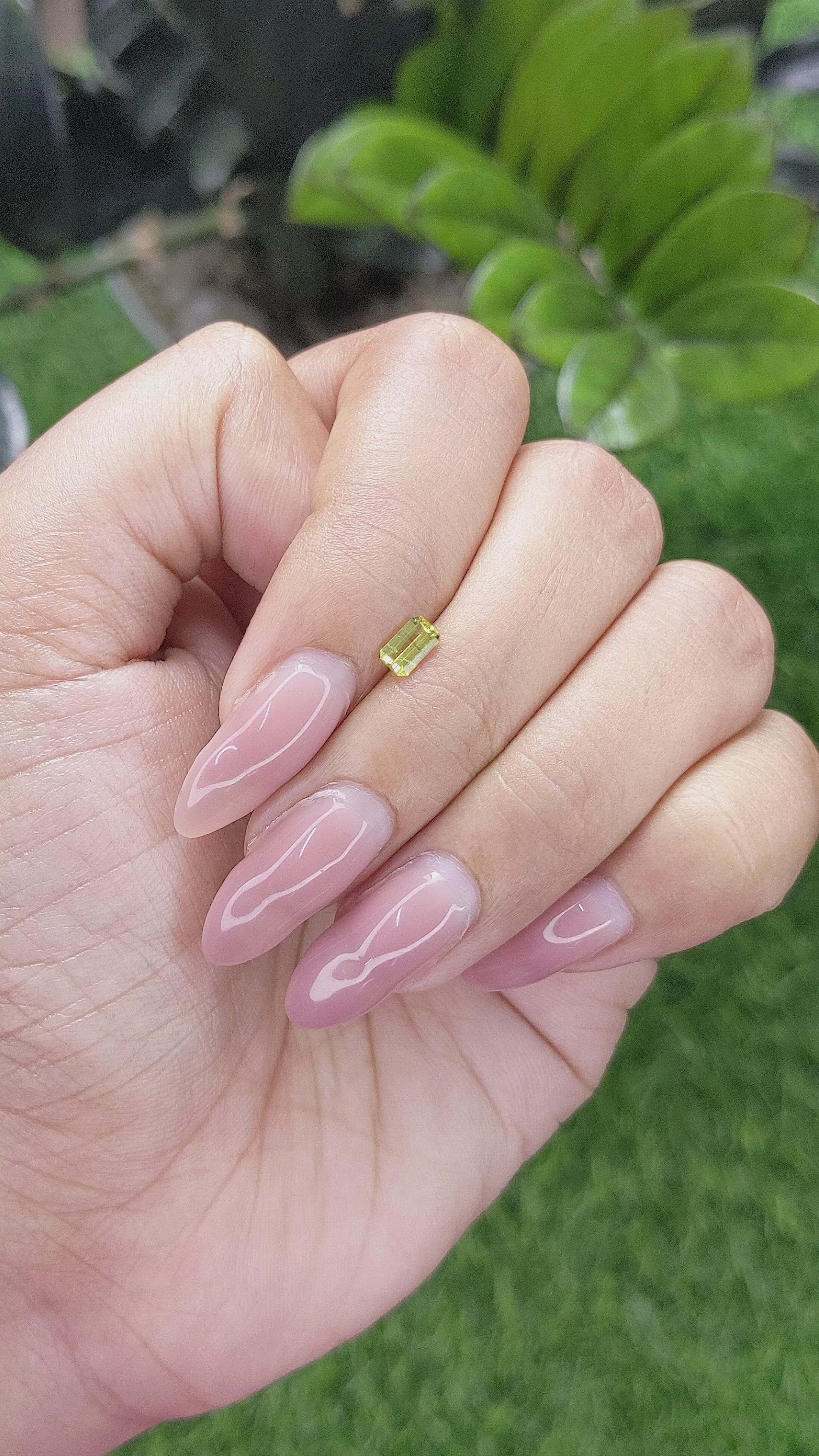 0.39 Ct. Chrysoberyl from Ceylon (Sri Lanka) Size Video