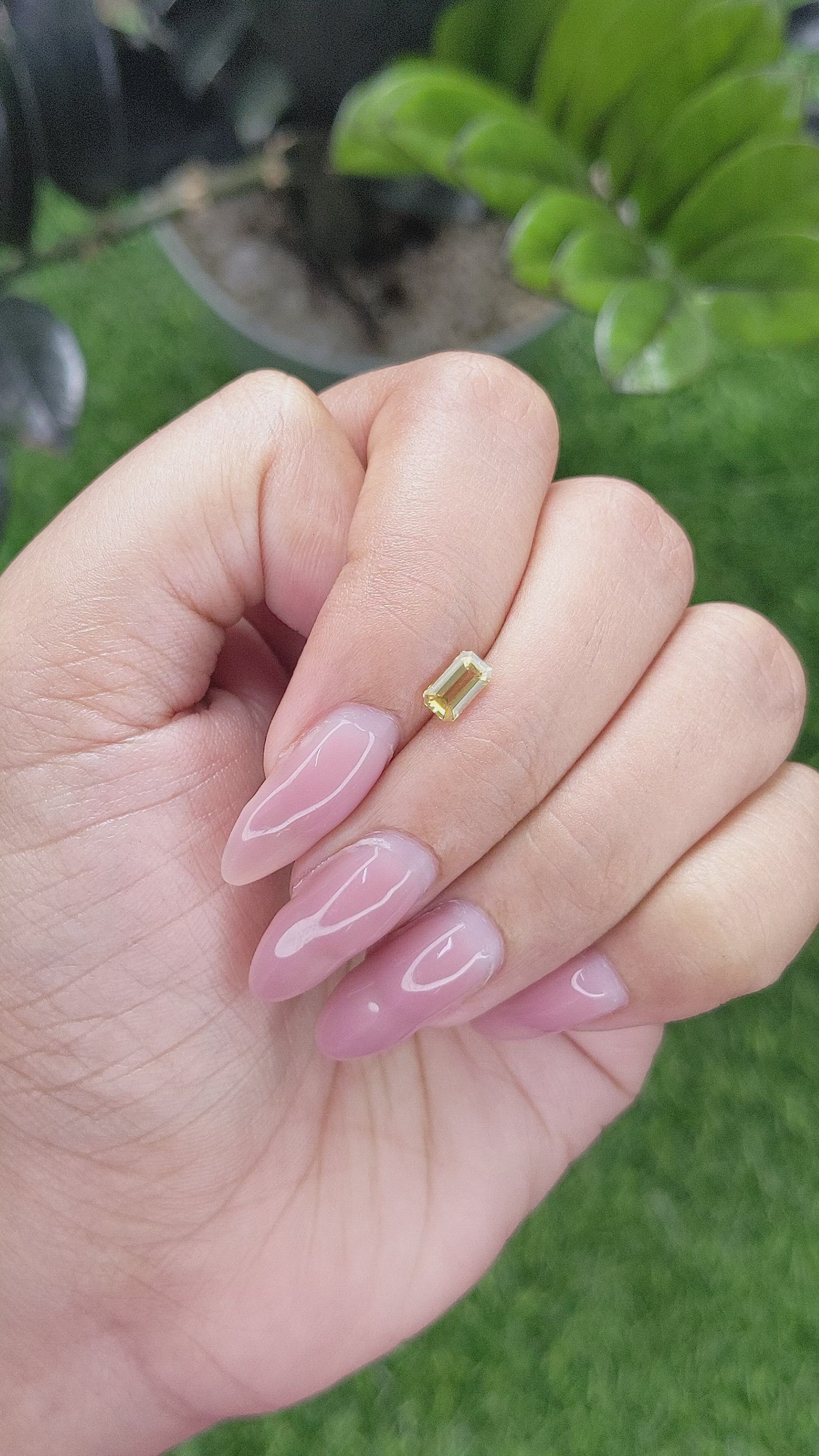 0.52 Ct. Chrysoberyl from Ceylon (Sri Lanka) Size Video