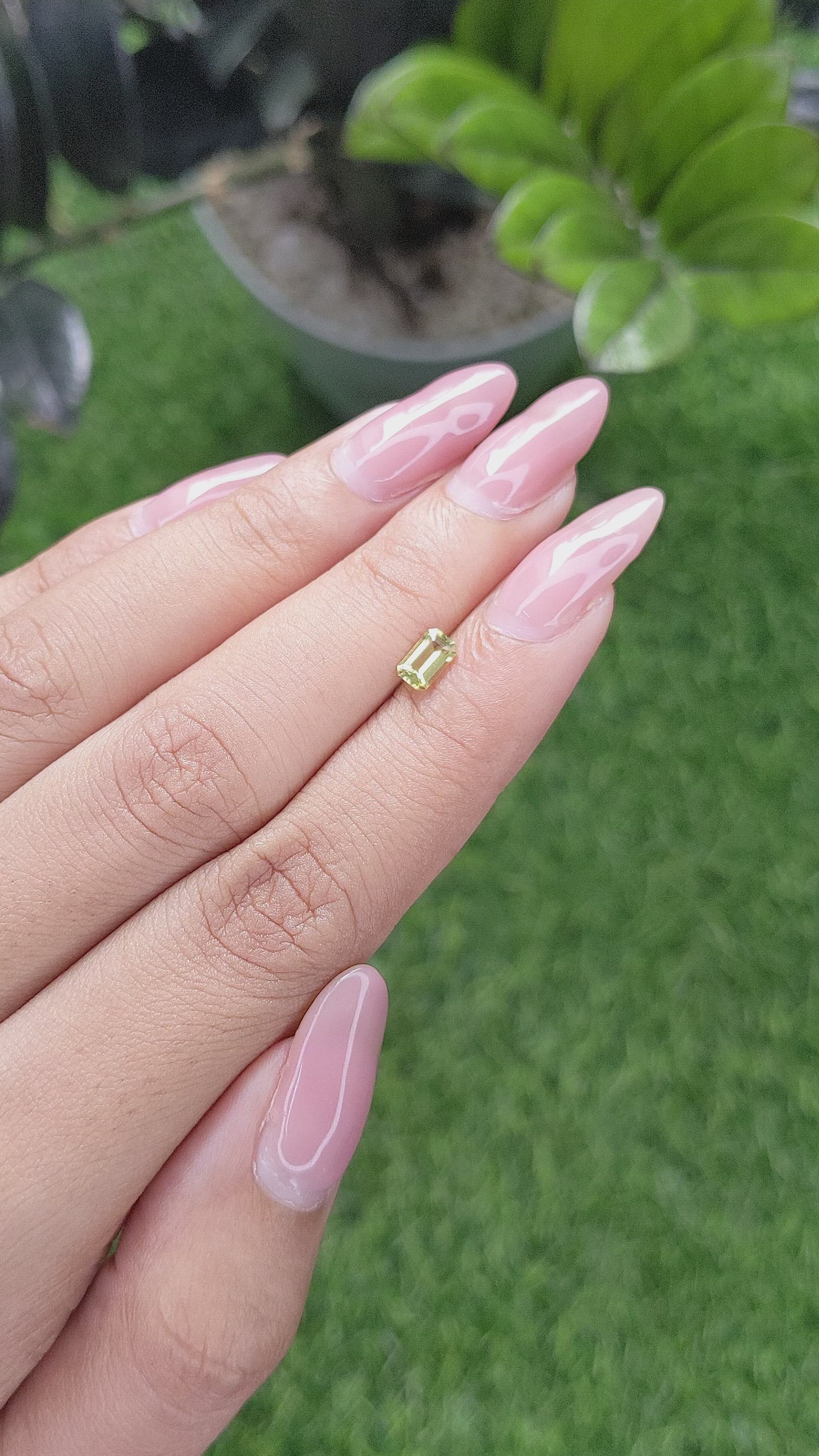 0.44 Ct. Chrysoberyl from Ceylon (Sri Lanka) Size Video