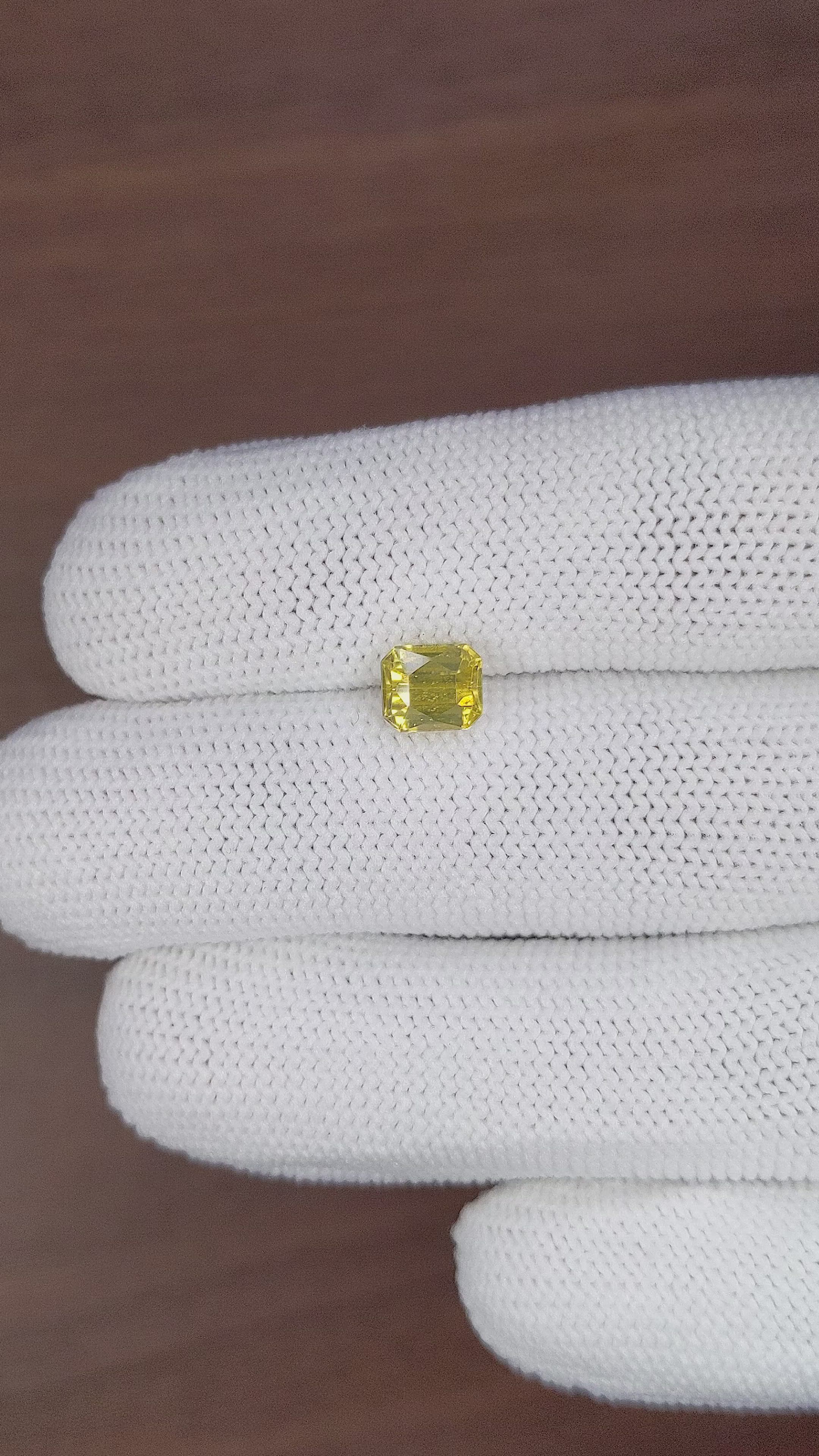 1.97 Ct. Zircon from Ceylon (Sri Lanka) Size Video