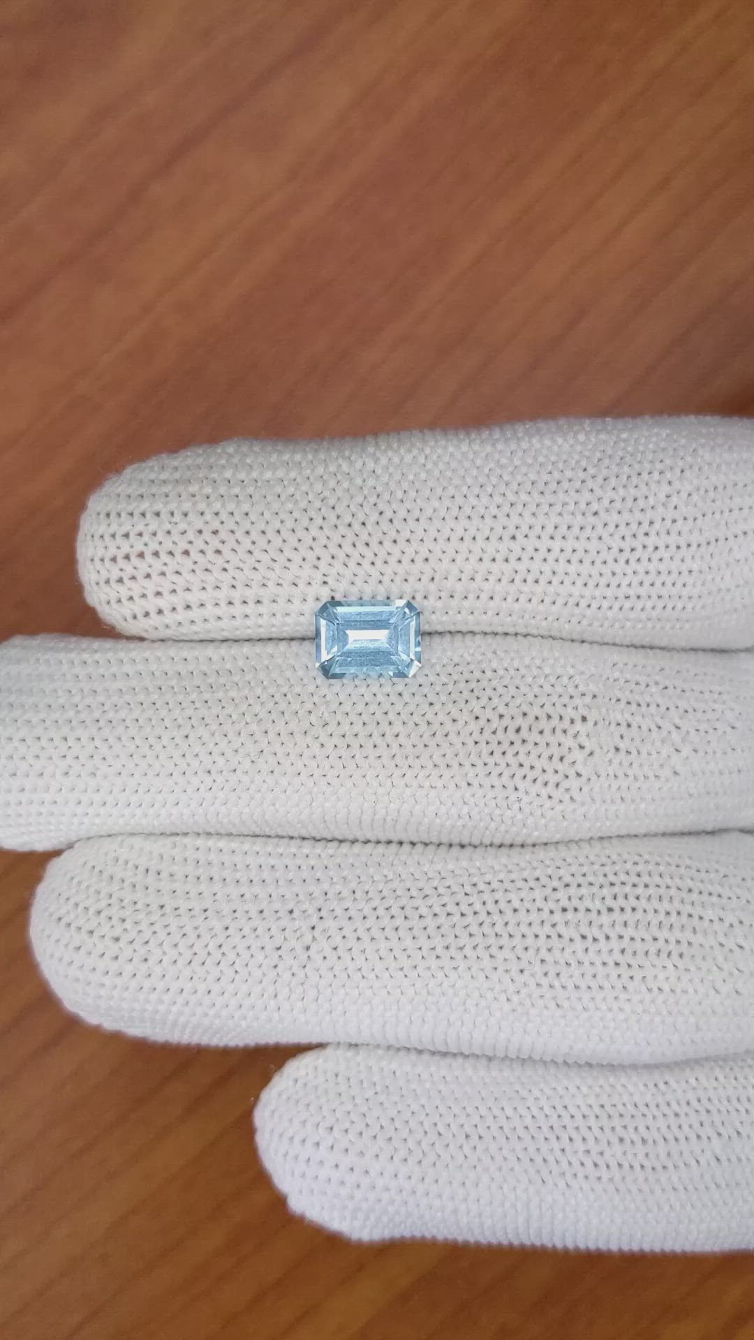 1.75 Ct. Topaz from Ceylon (Sri Lanka) Size Video