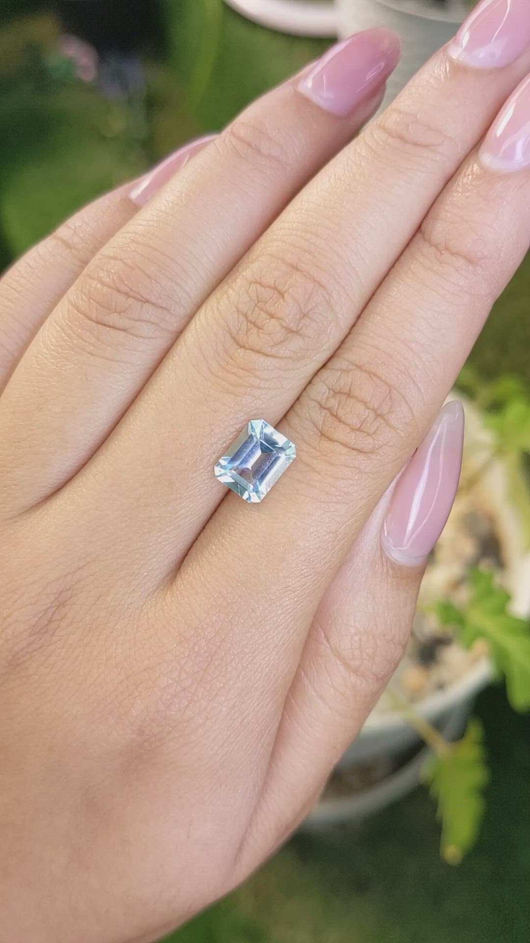 2.58 Ct. Topaz from Ceylon (Sri Lanka) Size Video