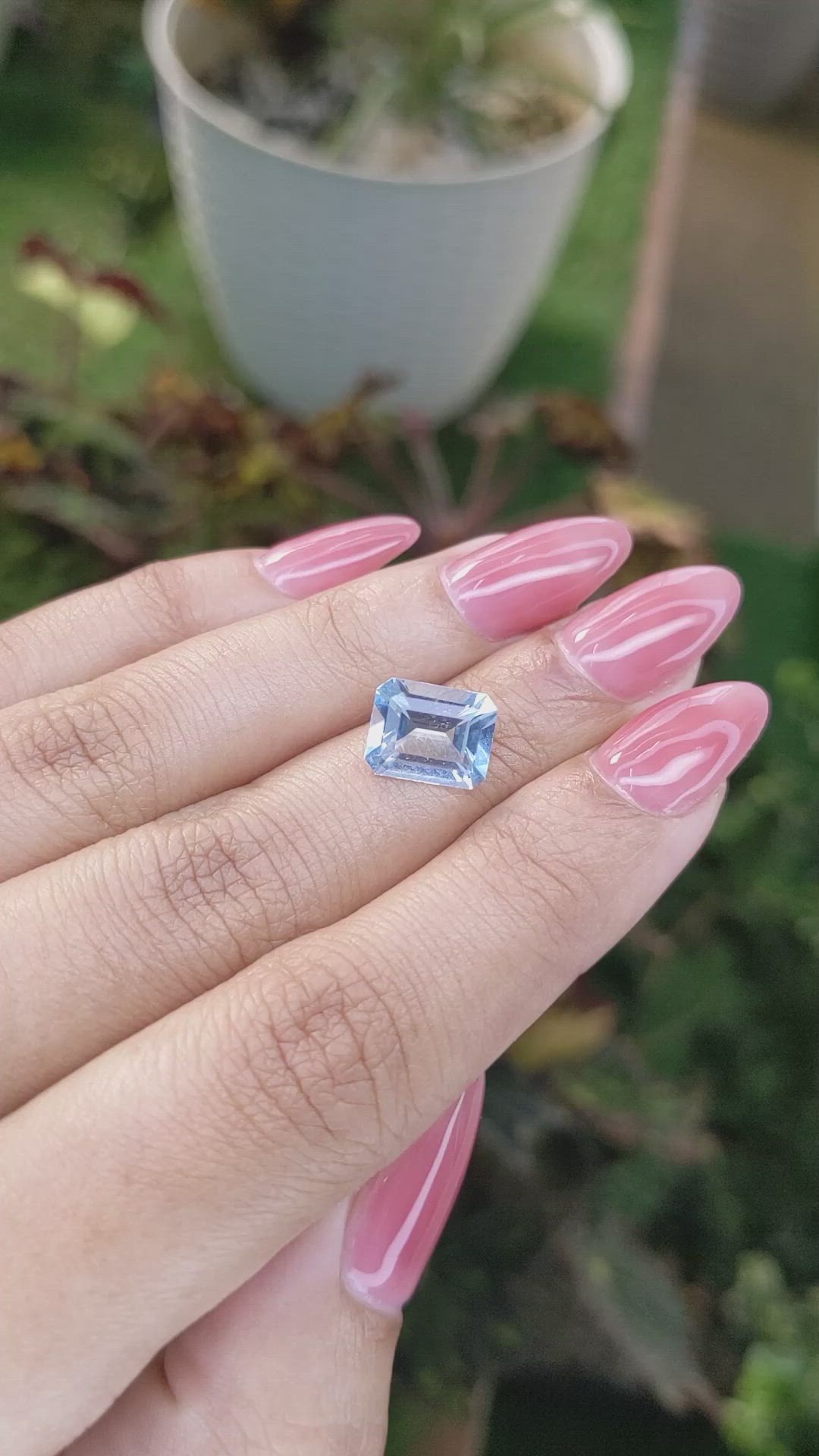 3.35 Ct. Topaz from Ceylon (Sri Lanka) Size Video