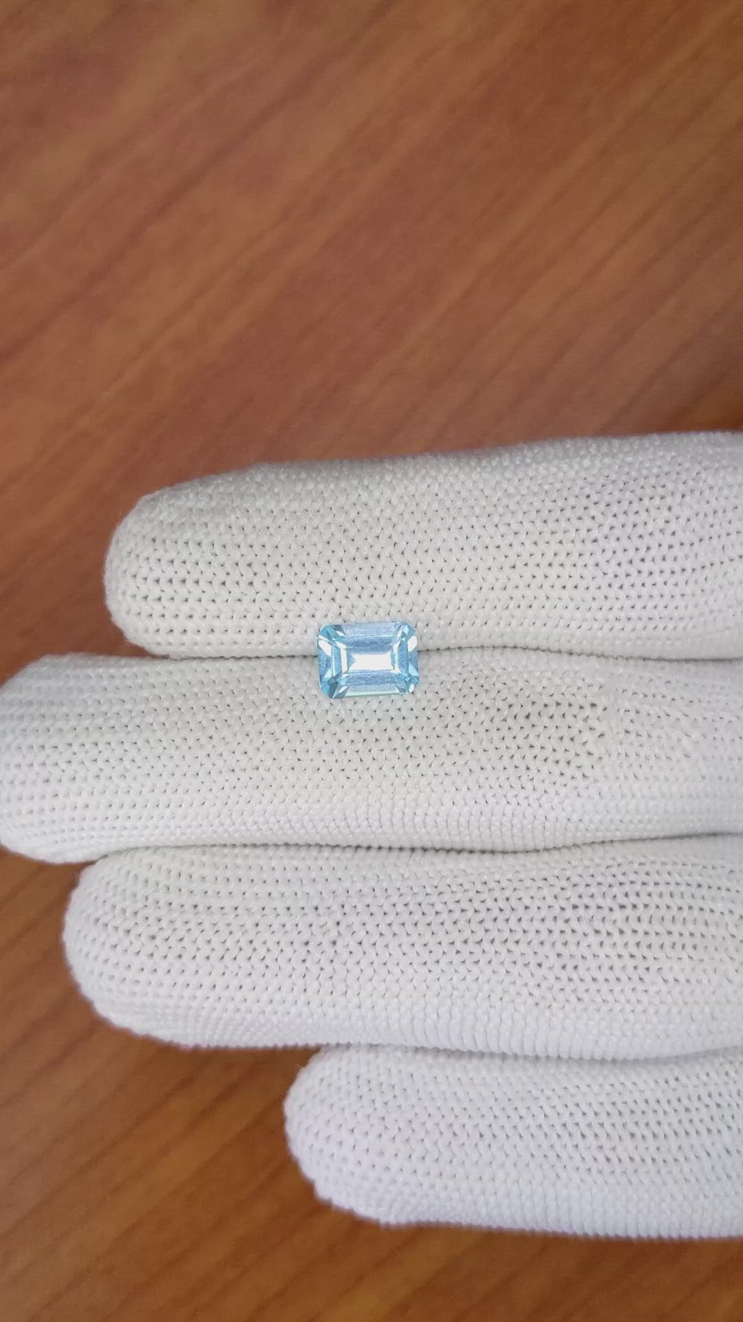 1.56 Ct. Topaz from Ceylon (Sri Lanka) Size Video