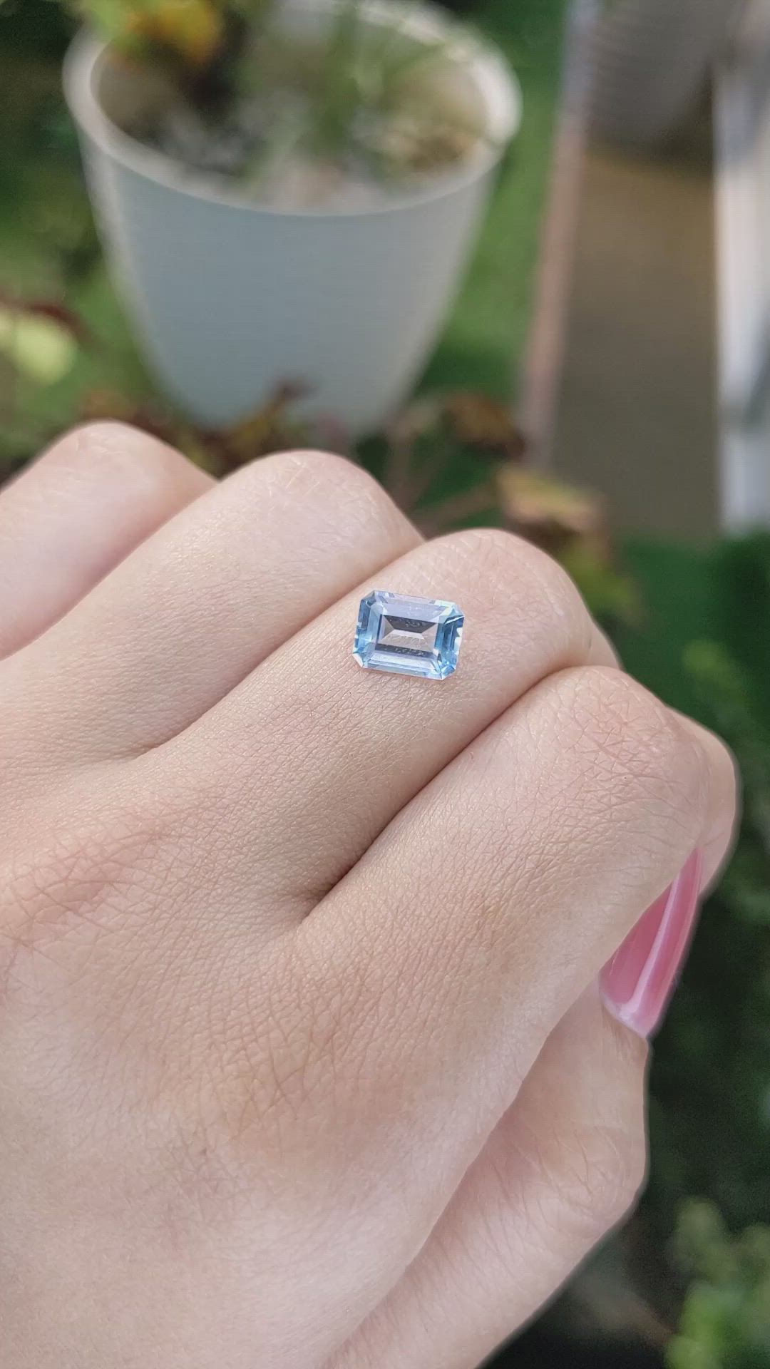 1.77 Ct. Topaz from Ceylon (Sri Lanka) Size Video