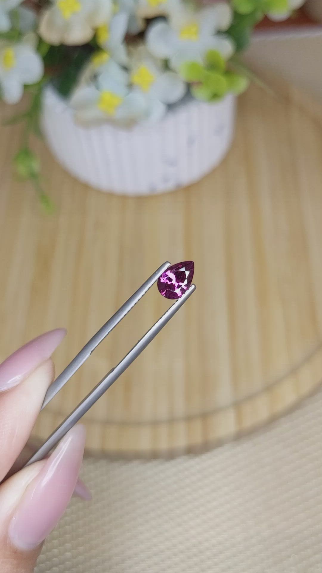 0.91 Ct. Rhodolite Garnet from Ceylon (Sri Lanka) Size Video