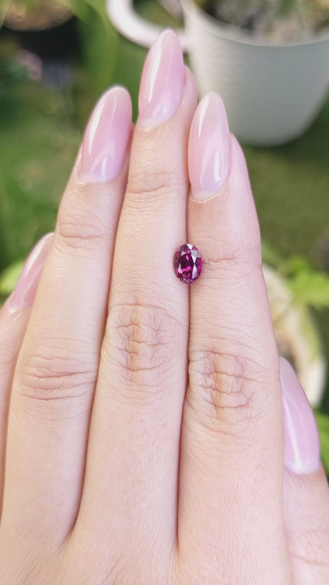 1.08 Ct. Rhodolite Garnet from Ceylon (Sri Lanka) Size Video