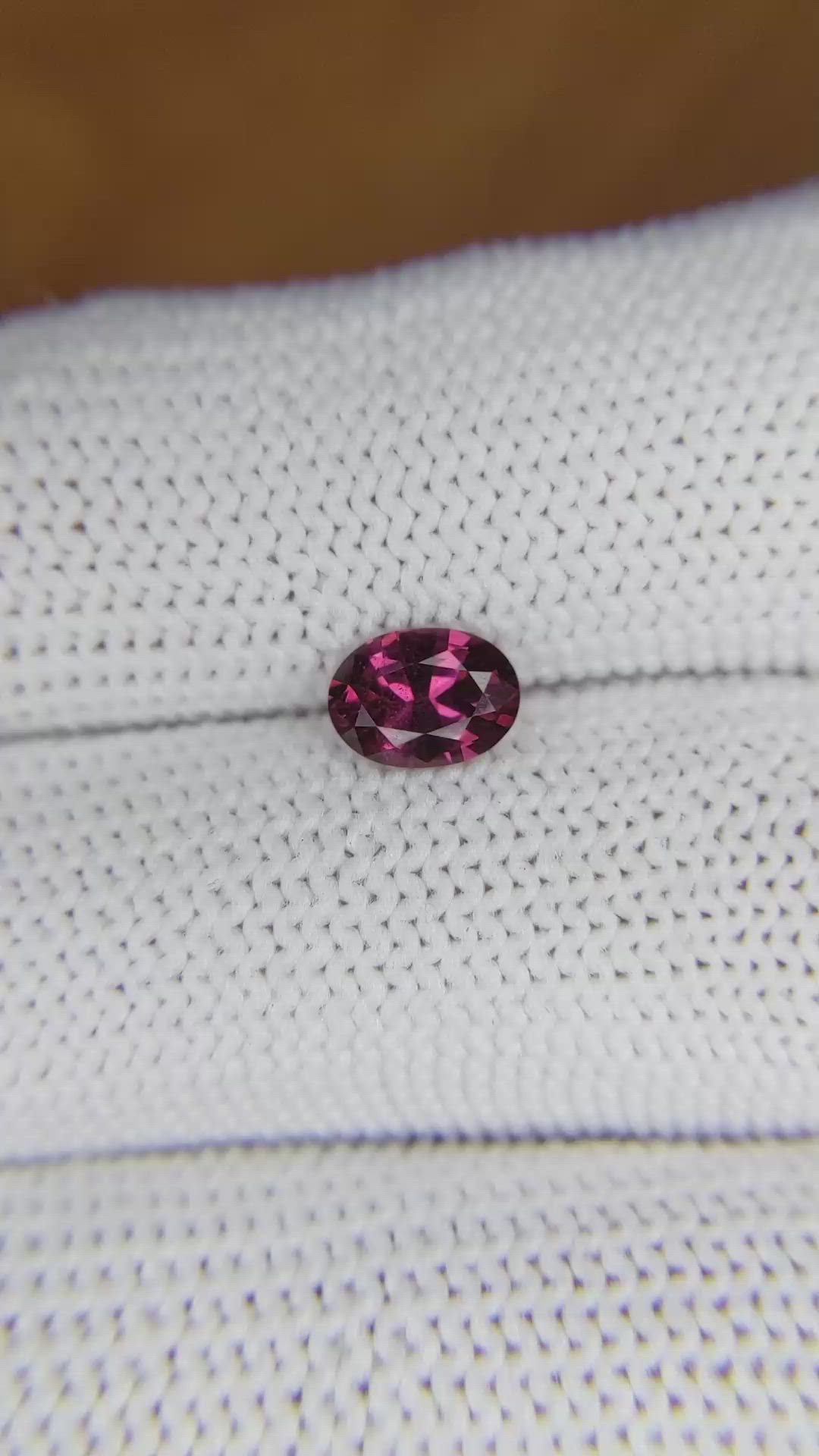 0.88 Ct. Rhodolite Garnet from Ceylon (Sri Lanka) Size Video