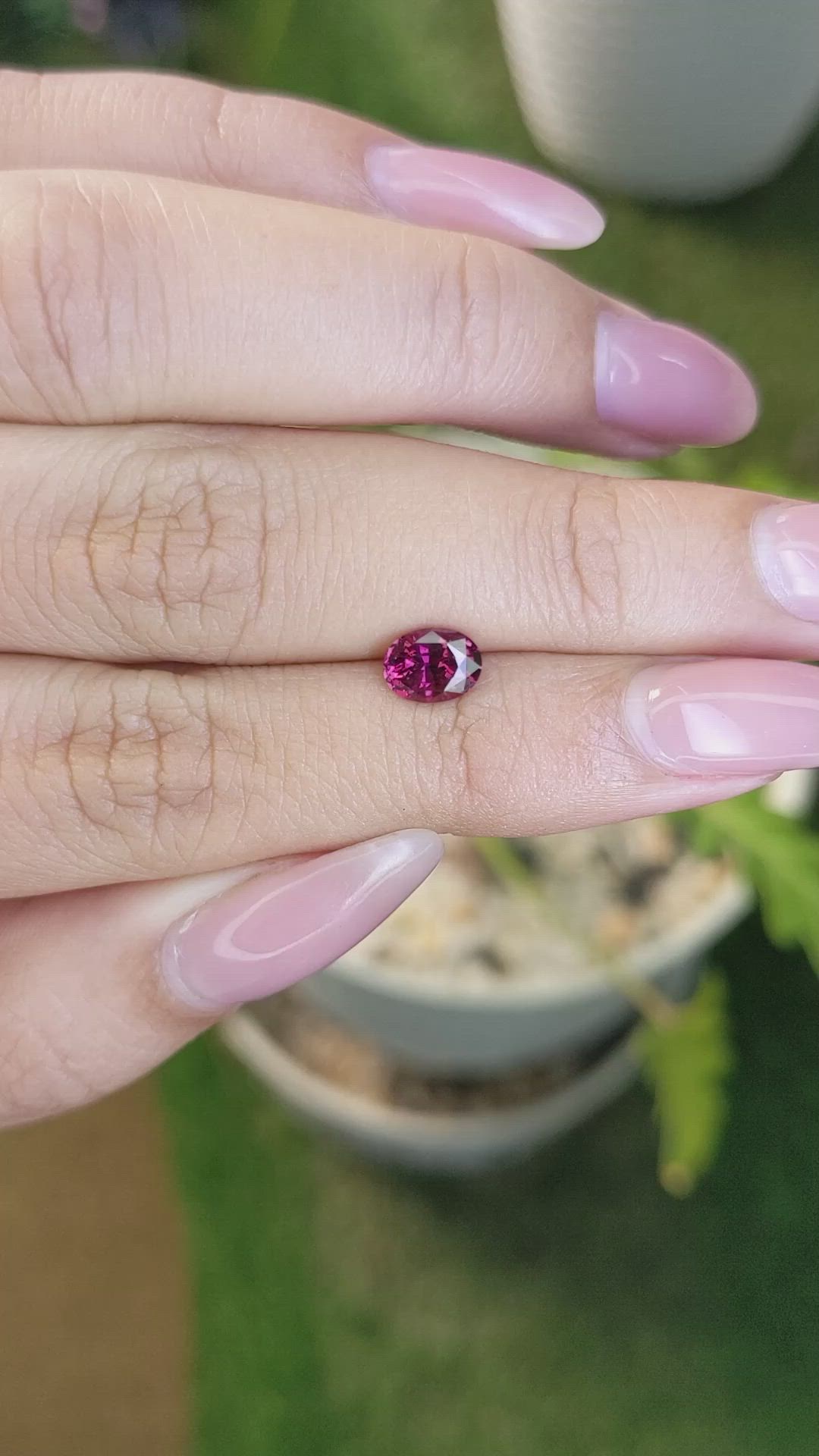 0.97 Ct. Rhodolite Garnet from Ceylon (Sri Lanka) Size Video