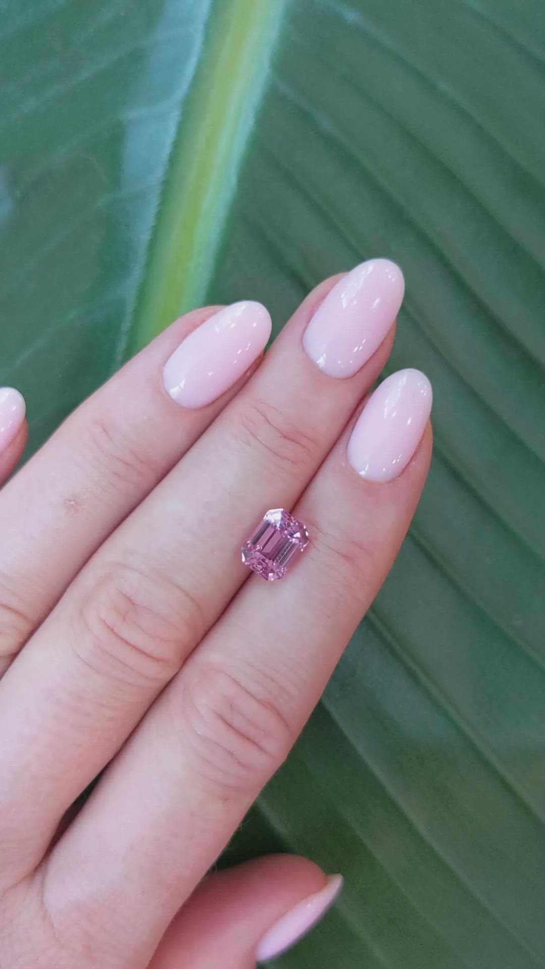 2.52 Ct. Spinel from Ceylon (Sri Lanka) Size Video