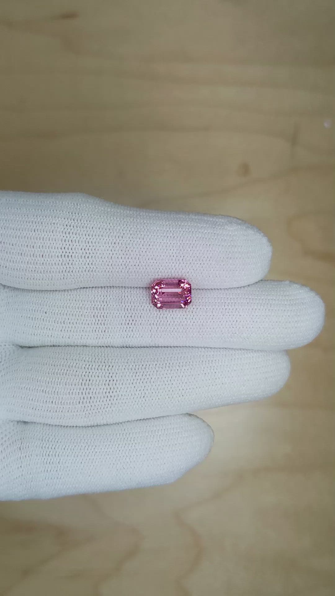 2.52 Ct. Spinel from Ceylon (Sri Lanka) Size Video