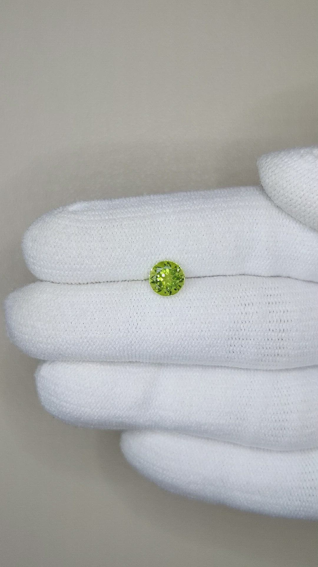 1.01 Ct. Peridot from Pakistan Size Video