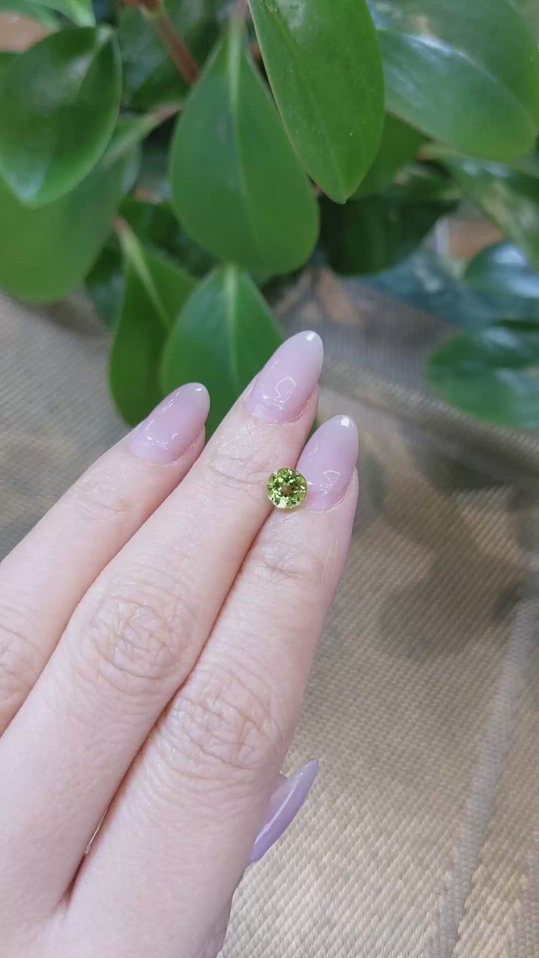 1.01 Ct. Peridot from Pakistan Size Video