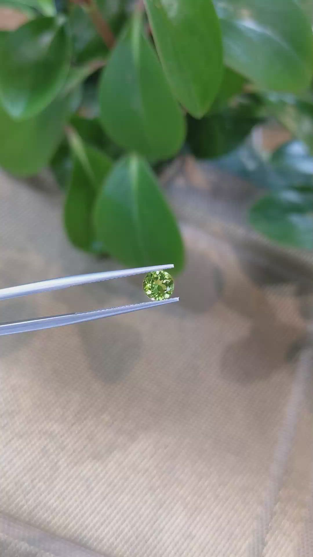 0.94 Ct. Peridot from Pakistan Size Video