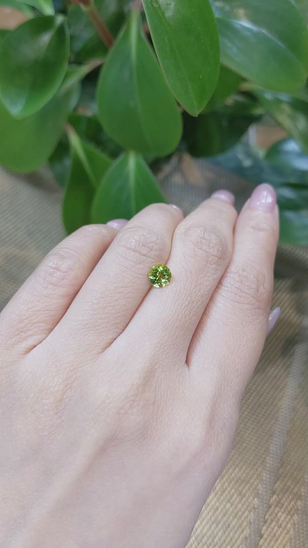 0.83 Ct. Peridot from Pakistan Size Video