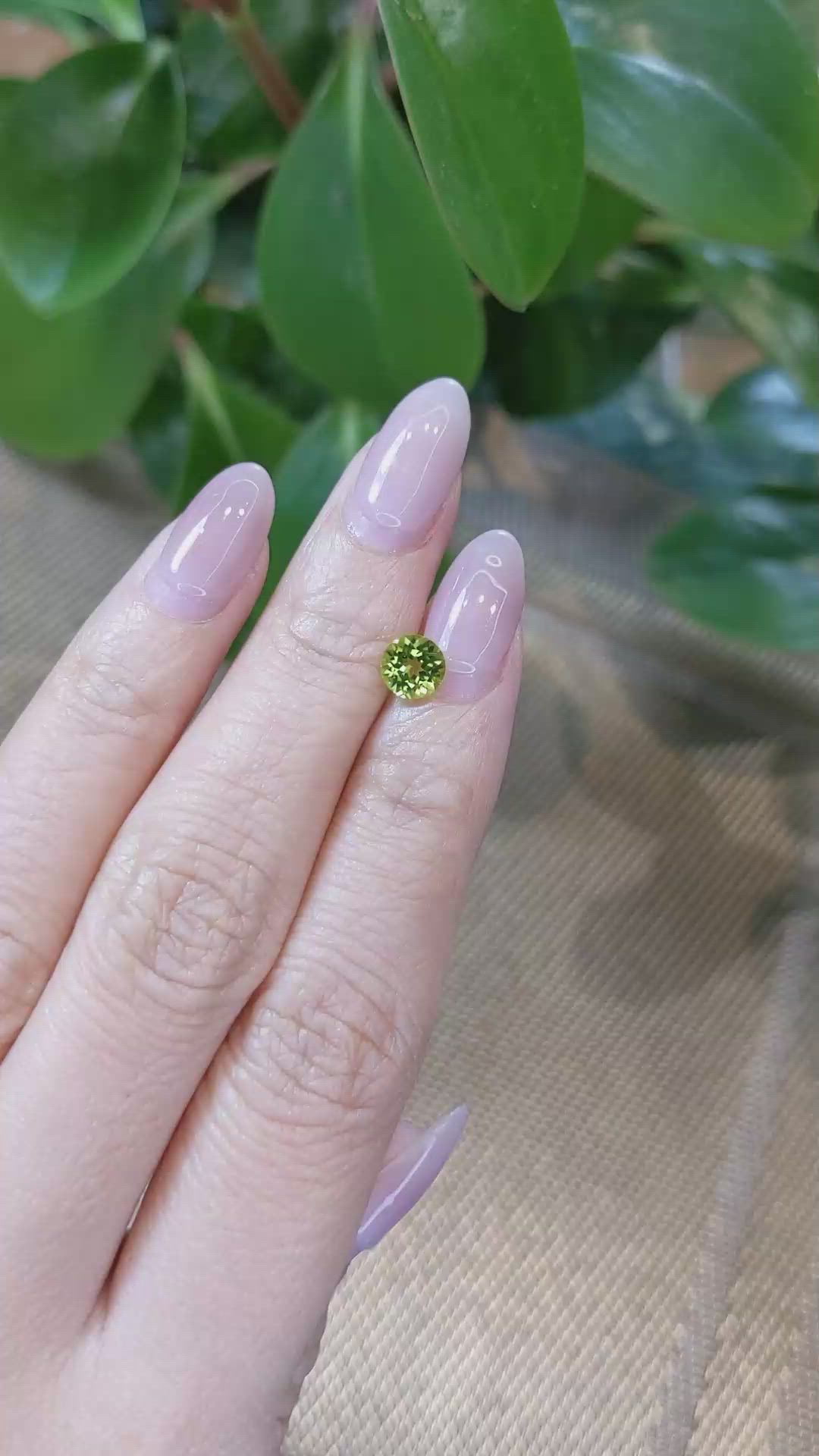 0.86 Ct. Peridot from Pakistan Size Video