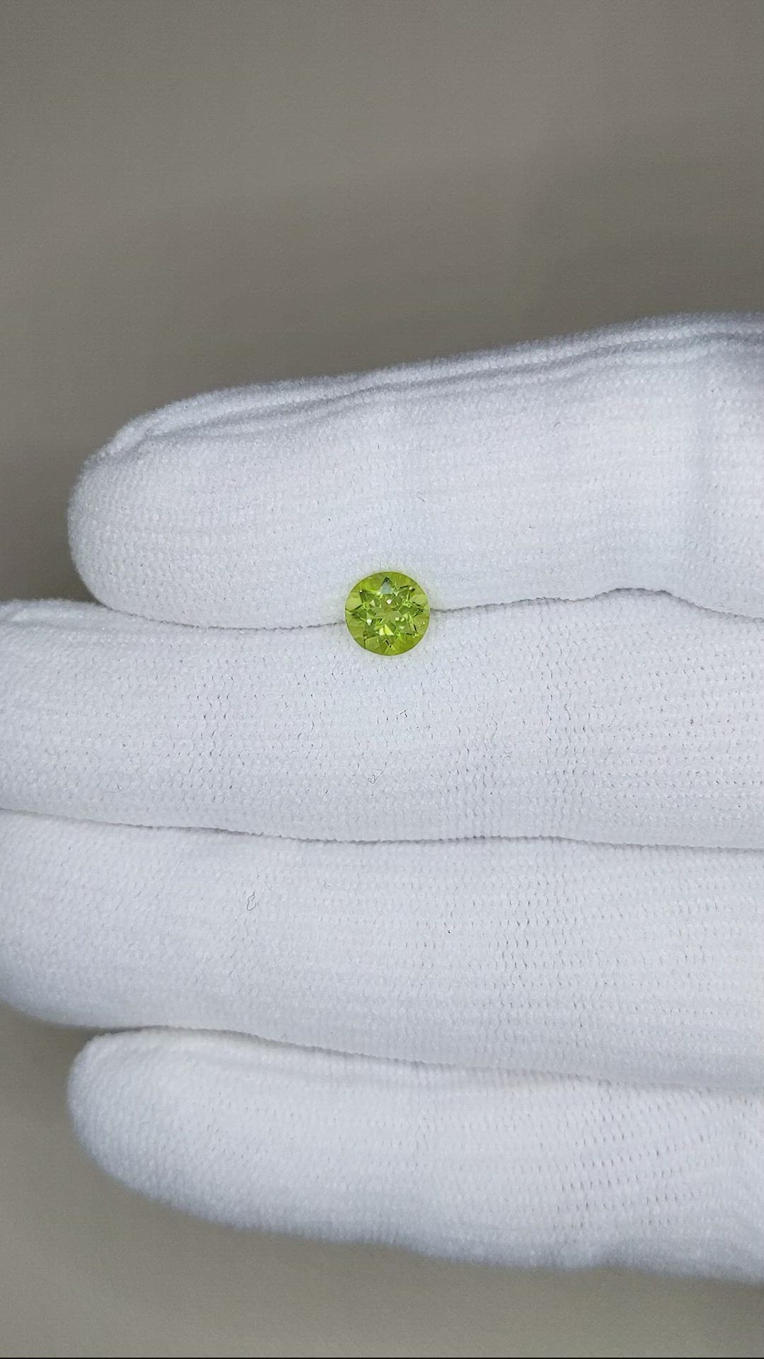0.97 Ct. Peridot from Pakistan Size Video