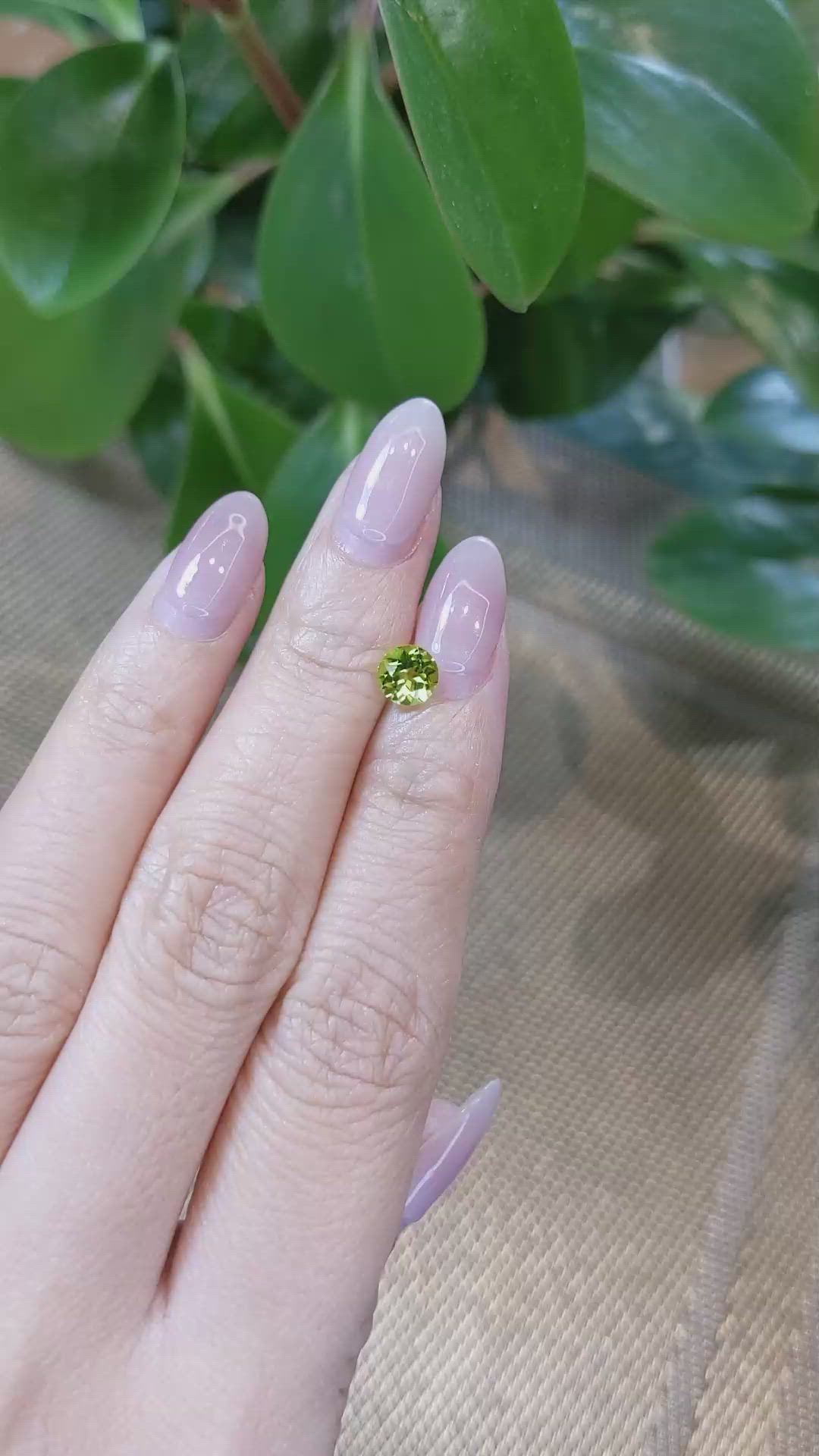 1.02 Ct. Peridot from Pakistan Size Video