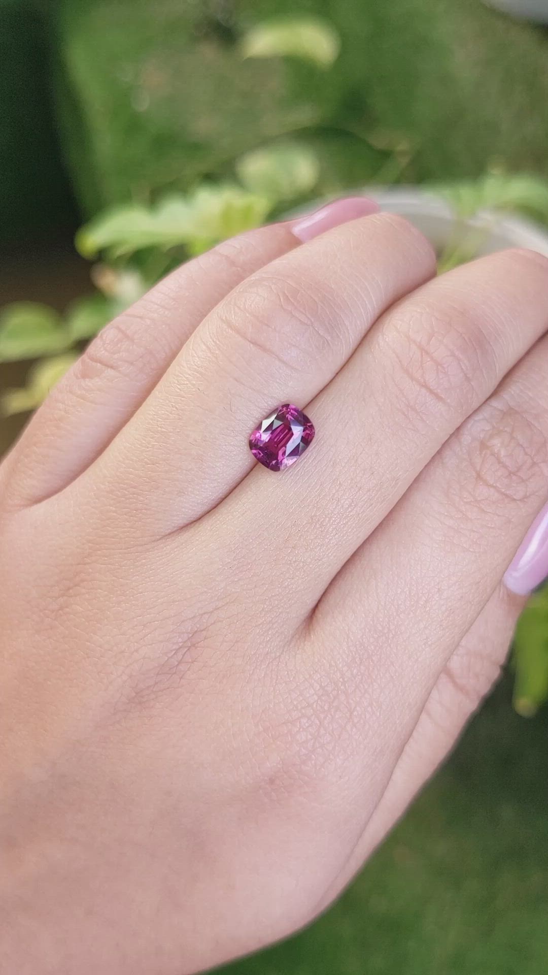 1.42 Ct. Spinel from Ceylon (Sri Lanka) Size Video