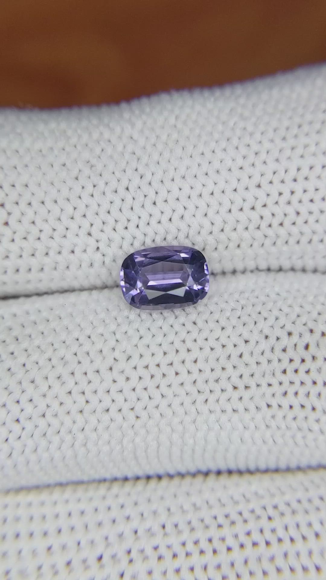 1.27 Ct. Spinel from Ceylon (Sri Lanka) Size Video