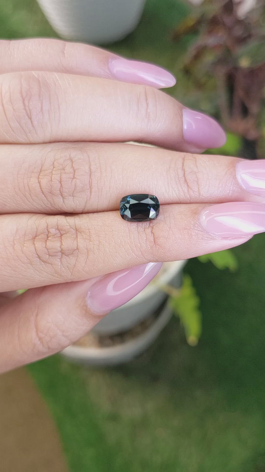 2.09 Ct. Spinel from Ceylon (Sri Lanka) Size Video