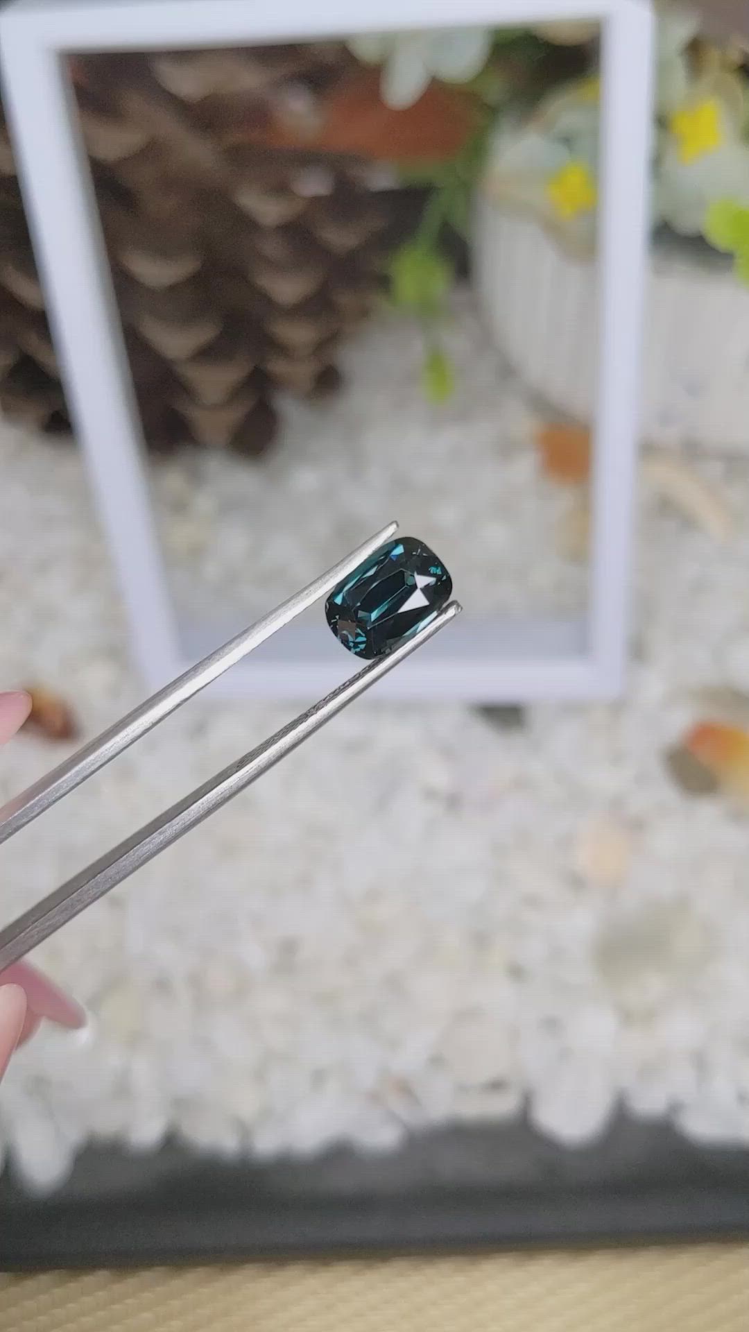 2.09 Ct. Spinel from Ceylon (Sri Lanka) Size Video