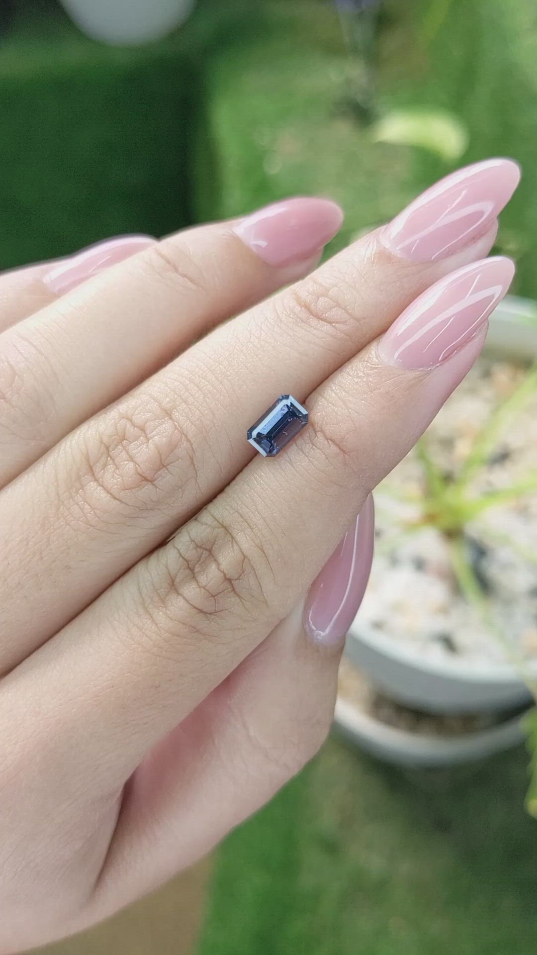 1.11 Ct. Spinel from Ceylon (Sri Lanka) Size Video