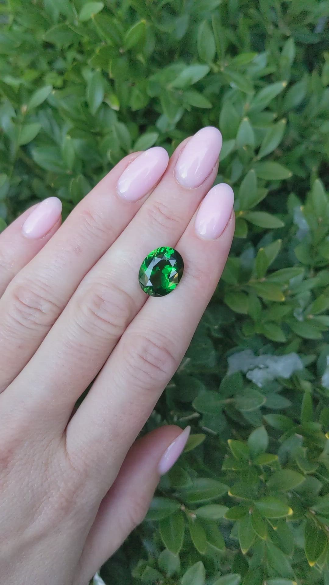 5.90 Ct. Chrome Tourmaline from Tanzania Size Video