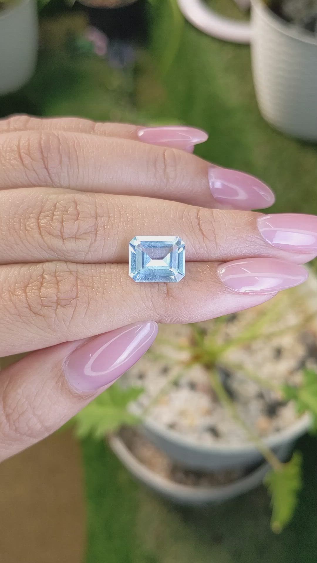 4.14 Ct. Topaz from Ceylon (Sri Lanka) Size Video