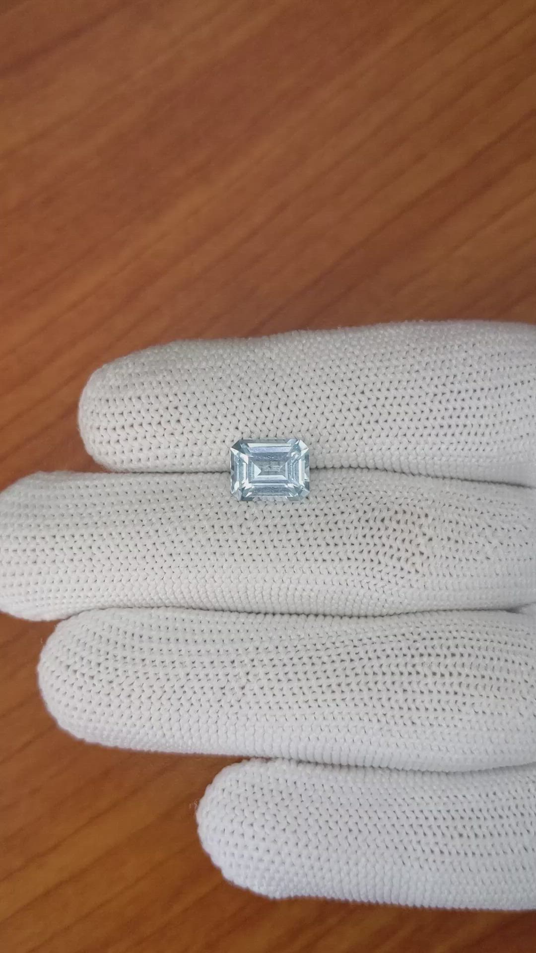 2.59 Ct. Topaz from Ceylon (Sri Lanka) Size Video