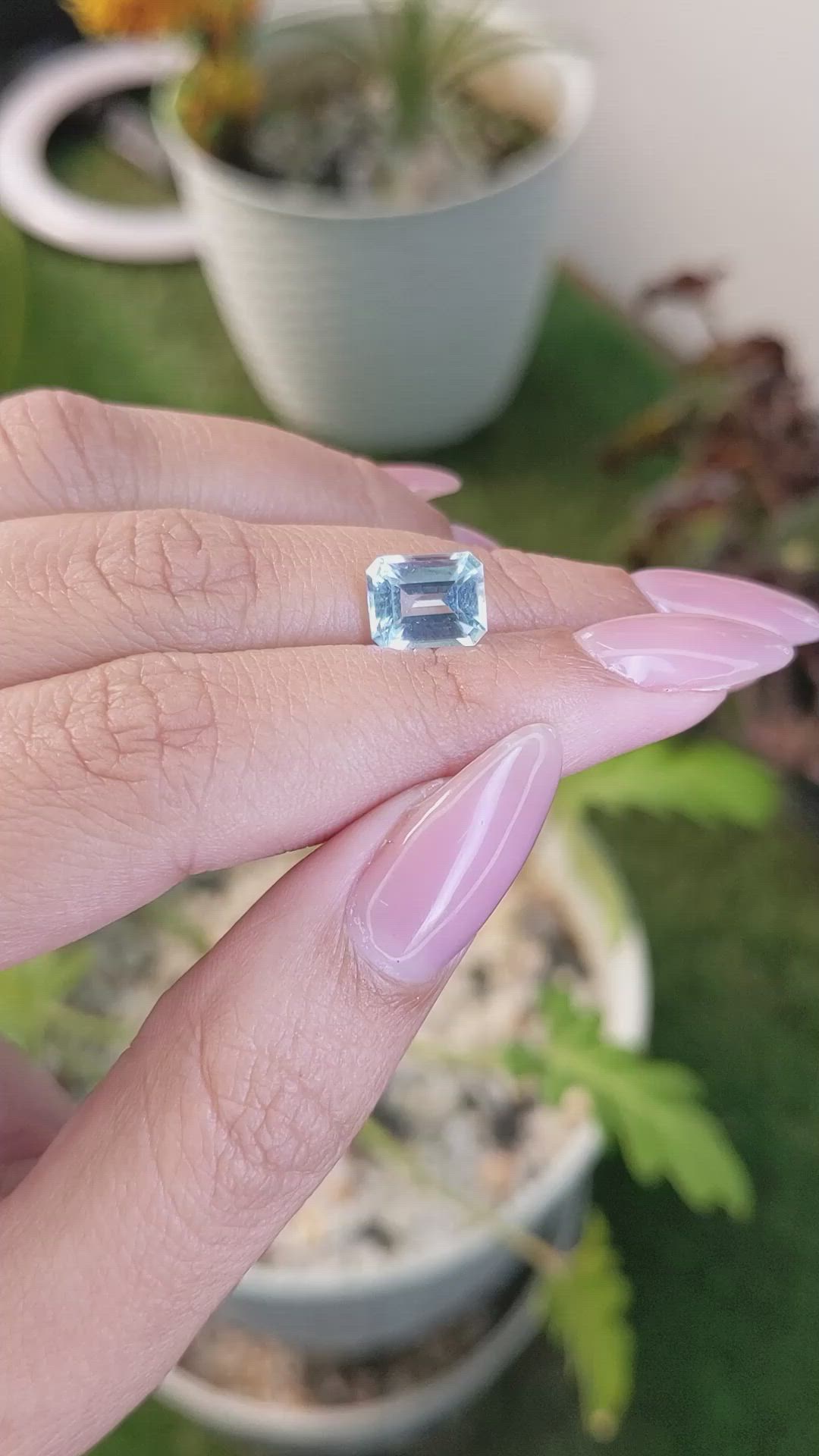 2.59 Ct. Topaz from Ceylon (Sri Lanka) Size Video