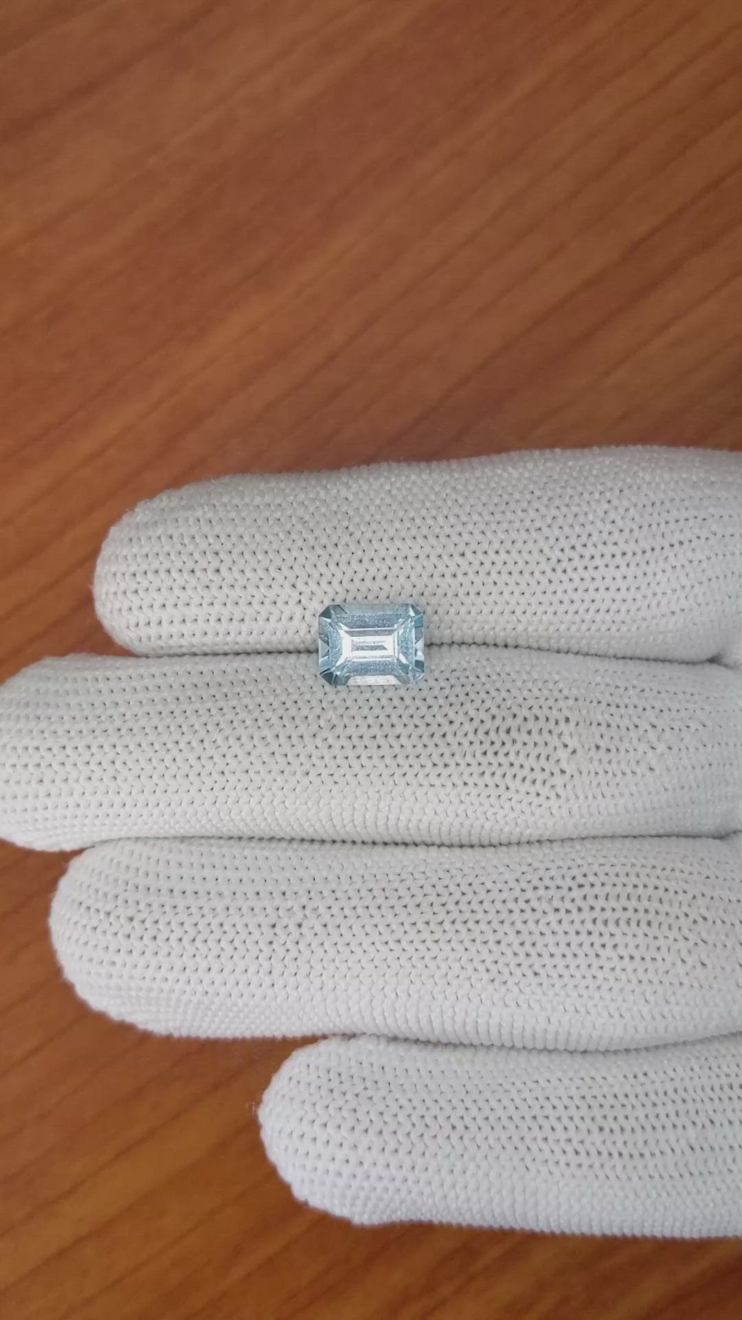 2.48 Ct. Topaz from Ceylon (Sri Lanka) Size Video