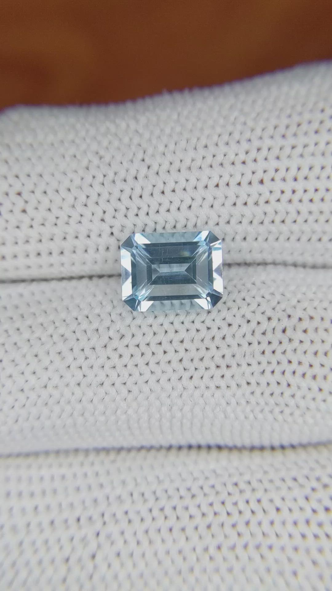 2.59 Ct. Topaz from Ceylon (Sri Lanka) Size Video