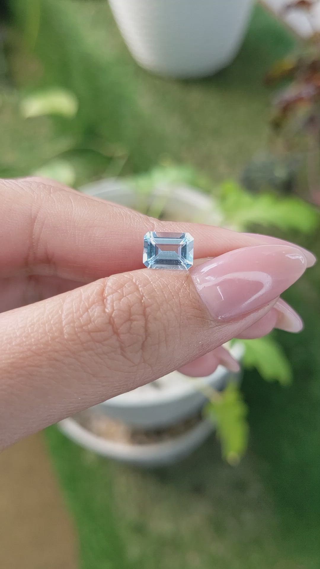 1.75 Ct. Topaz from Ceylon (Sri Lanka) Size Video