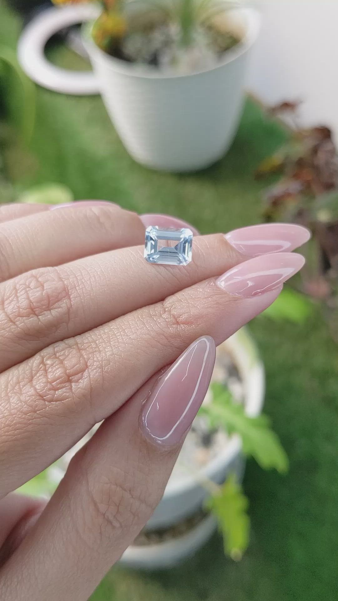 2.49 Ct. Topaz from Ceylon (Sri Lanka) Size Video