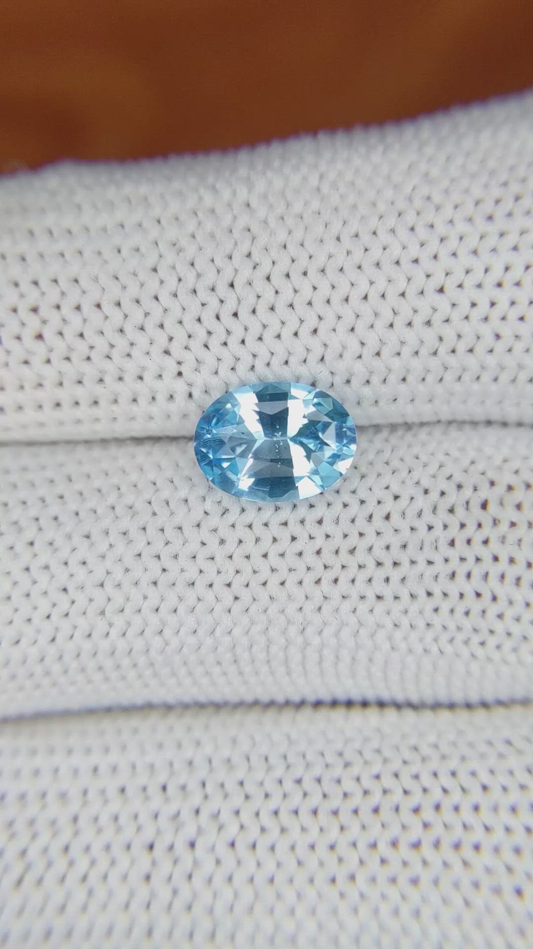 1.98 Ct. Topaz from Ceylon (Sri Lanka) Size Video