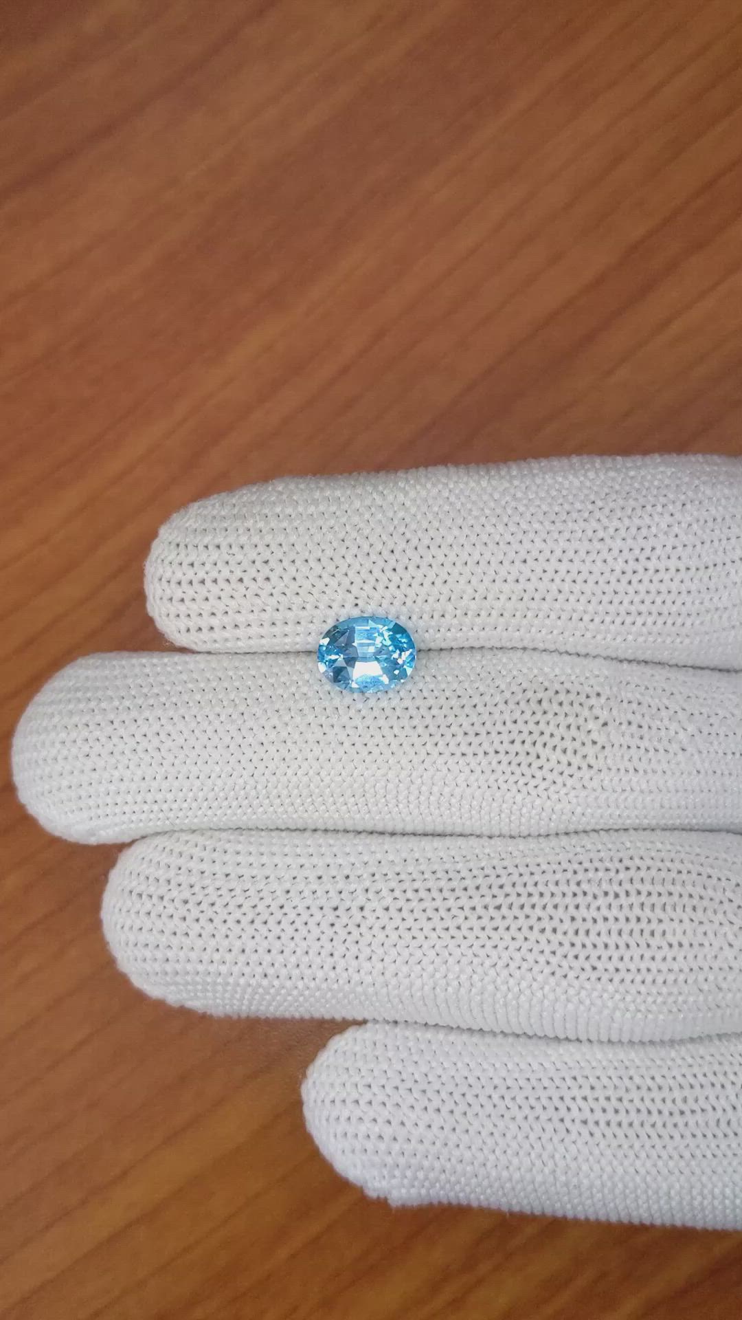 1.90 Ct. Topaz from Ceylon (Sri Lanka) Size Video