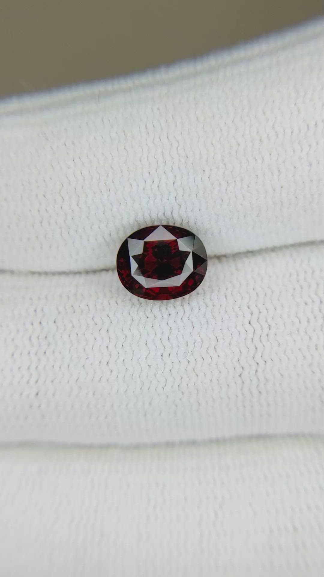 2.83 Ct. Spessartite Garnet from Madagascar Size Video