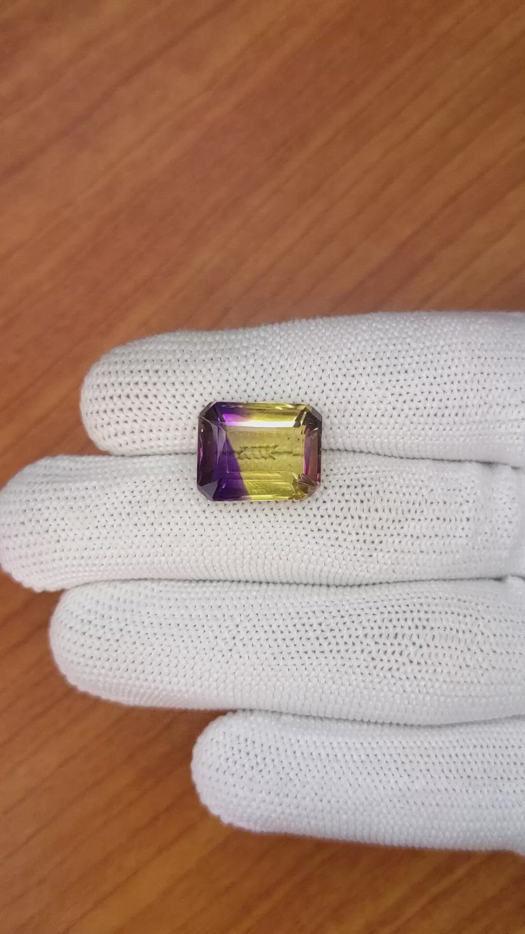 11.24 Ct. Ametrine from Ceylon (Sri Lanka) Size Video