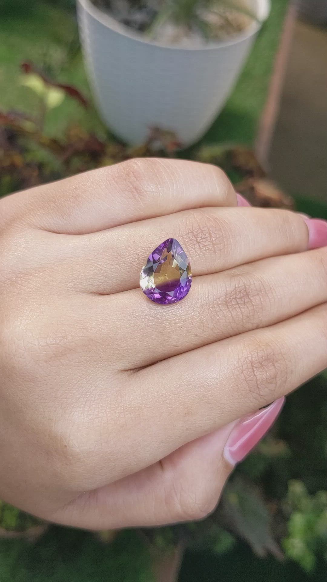 6.92 Ct. Ametrine from Ceylon (Sri Lanka) Size Video