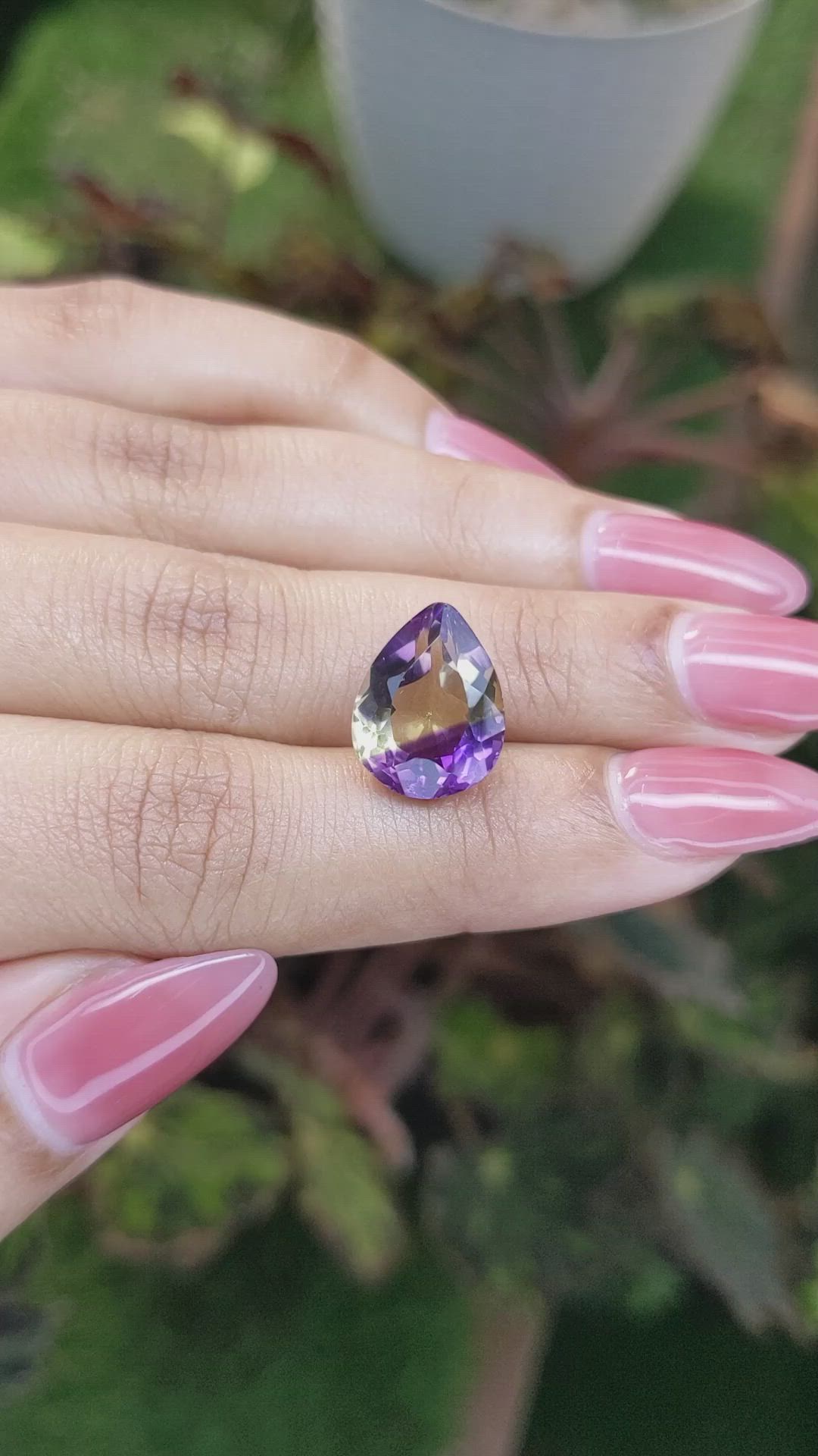 6.92 Ct. Ametrine from Ceylon (Sri Lanka) Size Video