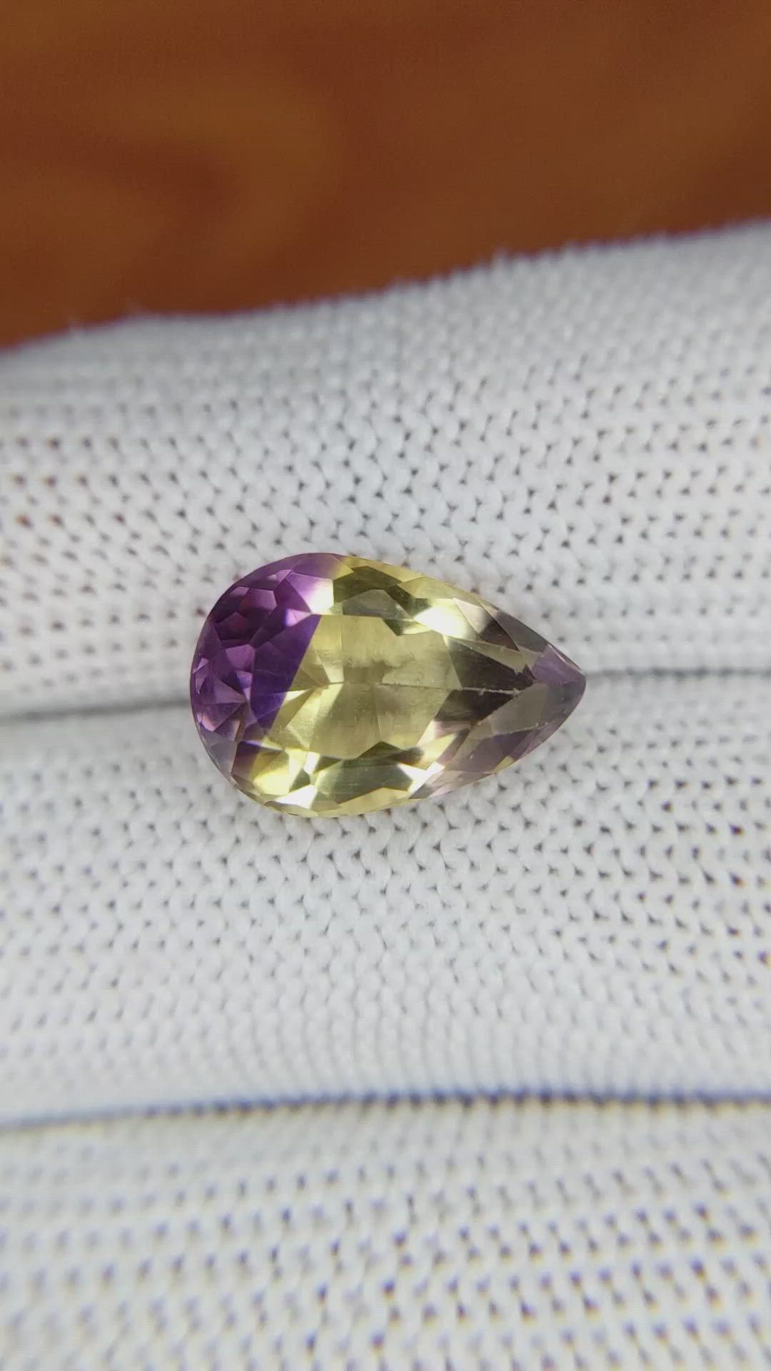 6.43 Ct. Ametrine from Ceylon (Sri Lanka) Size Video