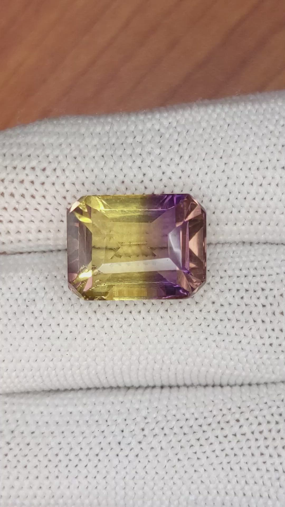 13.19 Ct. Ametrine from Ceylon (Sri Lanka) Size Video
