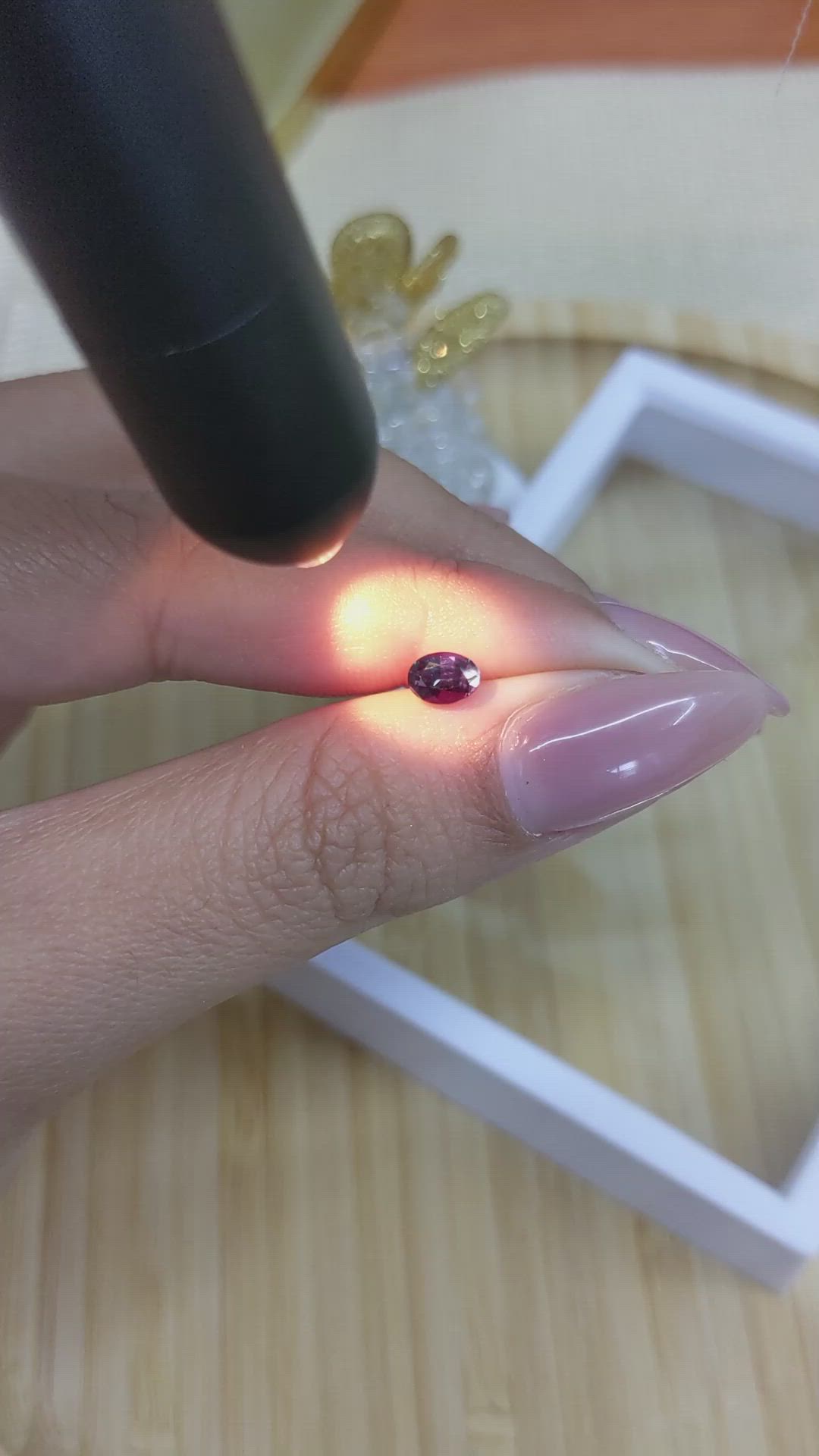 0.50 Ct. Alexandrite from Ceylon (Sri Lanka) Size Video