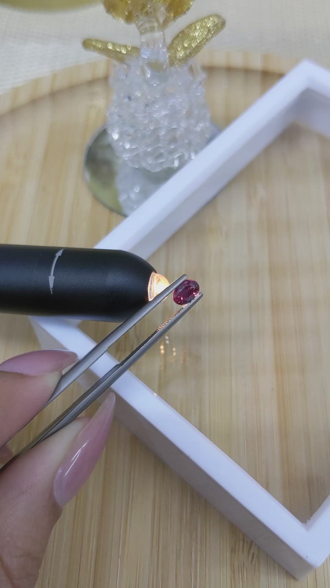 0.50 Ct. Alexandrite from Ceylon (Sri Lanka) Size Video