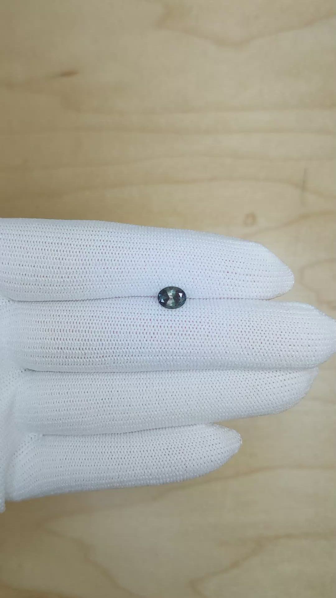 0.90 Ct. Alexandrite from Brazil Size Video
